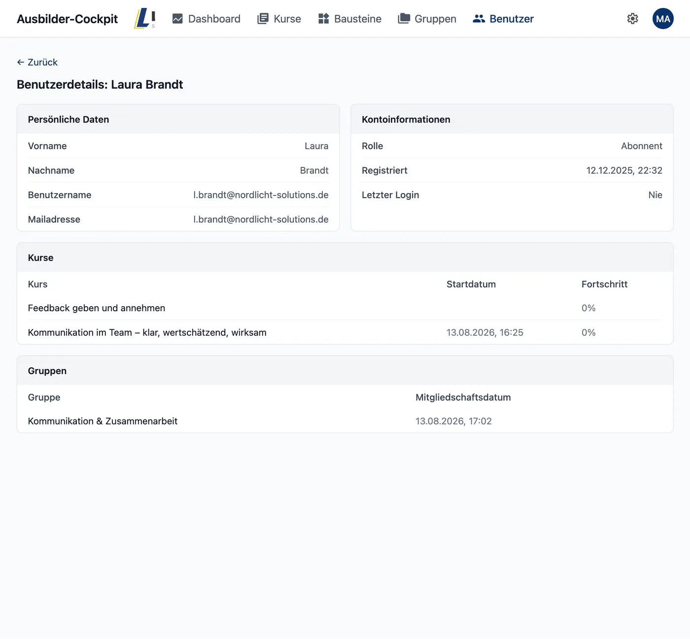 User details: screenshot of the instructor cockpit
